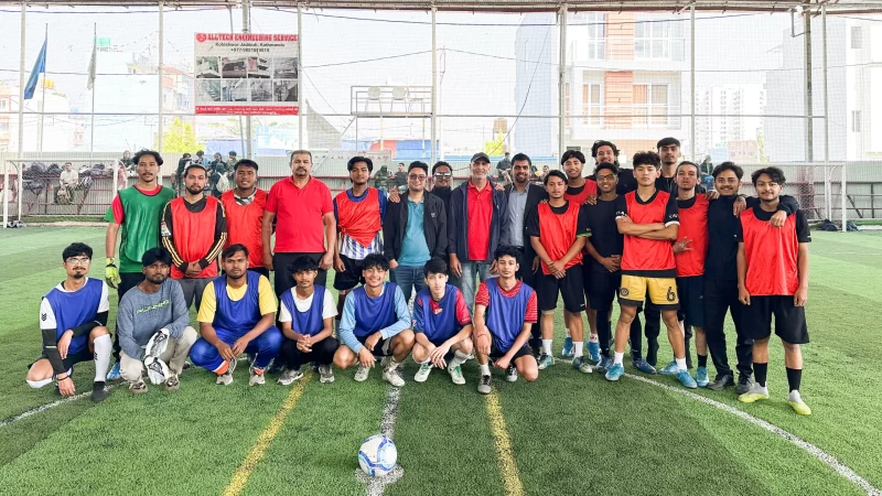 uniglobe-futsal-team